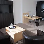 Crowne Plaza By Ihg