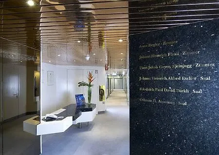 Crowne Plaza By Ihg