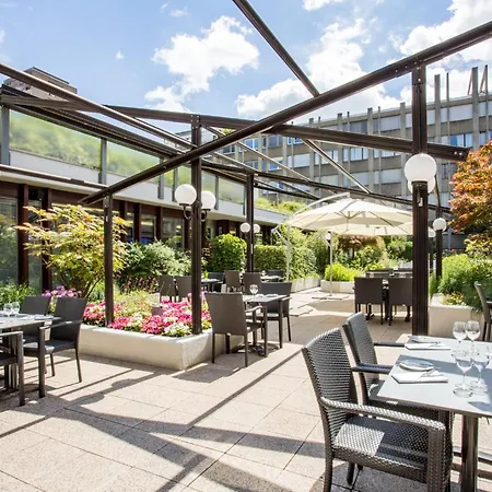 Crowne Plaza By Ihg Hotel 4*
