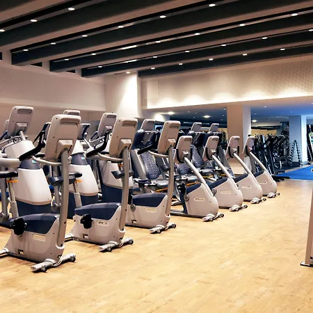 Crowne Plaza By Ihg