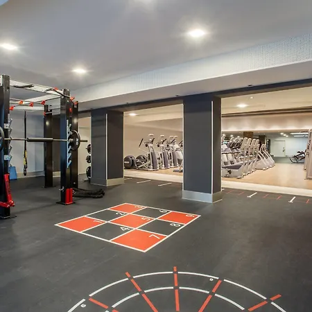 Crowne Plaza By Ihg 4*