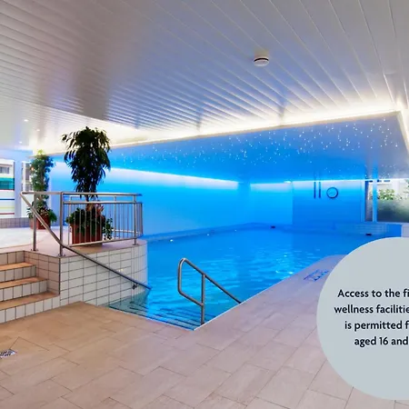 Crowne Plaza By Ihg 4*