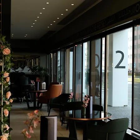 Crowne Plaza By Ihg 4*
