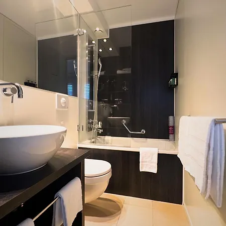 Ξενοδοχείο Crowne Plaza By Ihg 4*