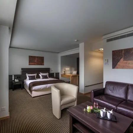 Crowne Plaza By Ihg Hotel Zurigo