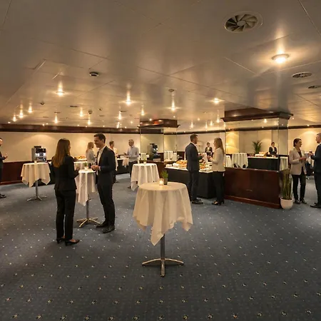 Crowne Plaza By Ihg 4* Zurigo