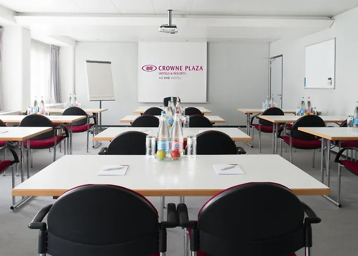 Crowne Plaza Zürich, An Ihg Hotel 4*