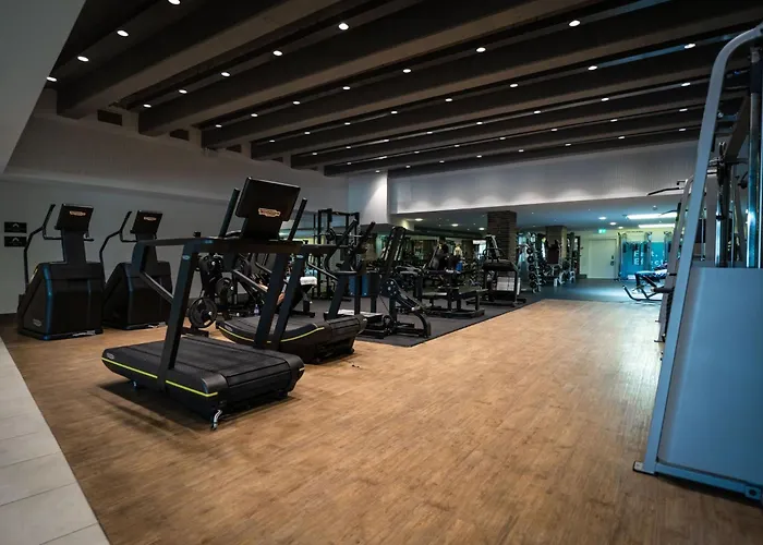 Crowne Plaza By Ihg Hotel