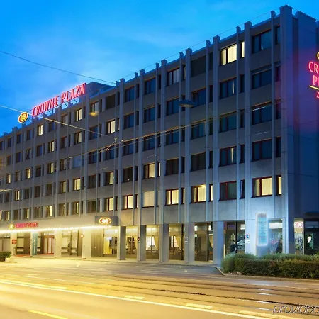 Crowne Plaza Zürich, An Ihg 4* Zúrich
