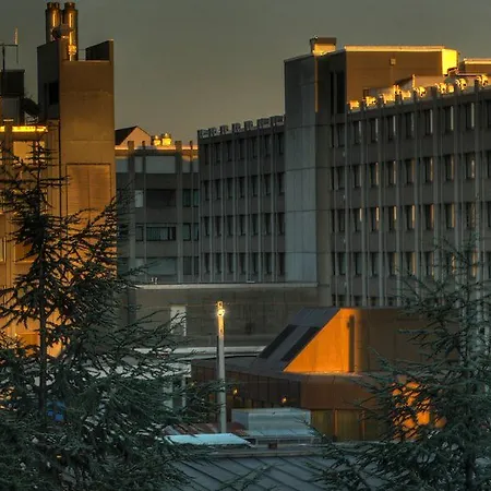 Crowne Plaza Zürich, An Ihg Zúrich